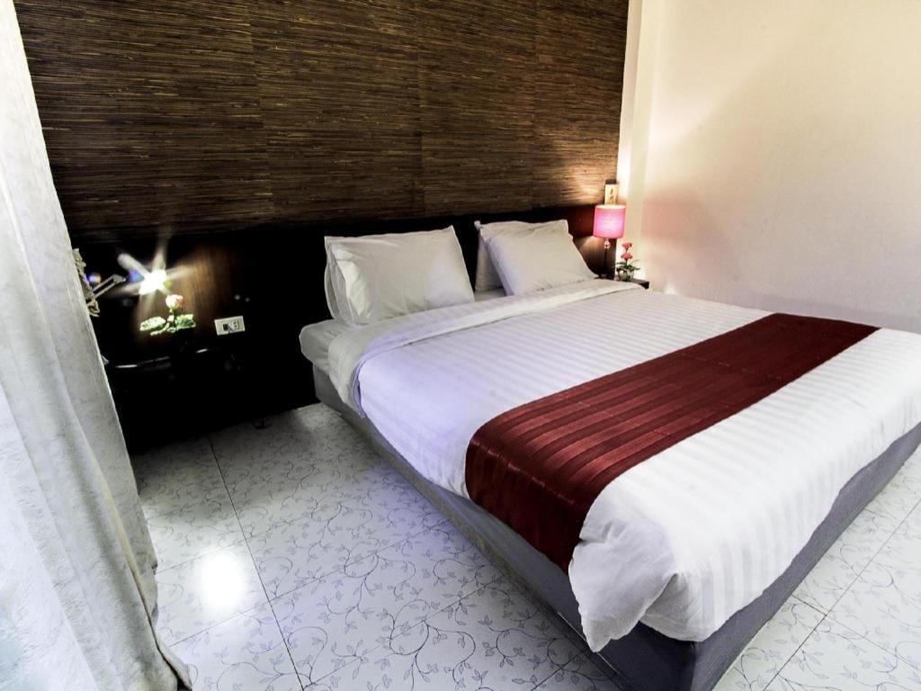 The Ratchathani Hotel Ubon Ratchathani Extérieur photo