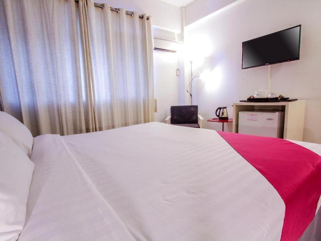 The Ratchathani Hotel Ubon Ratchathani Extérieur photo