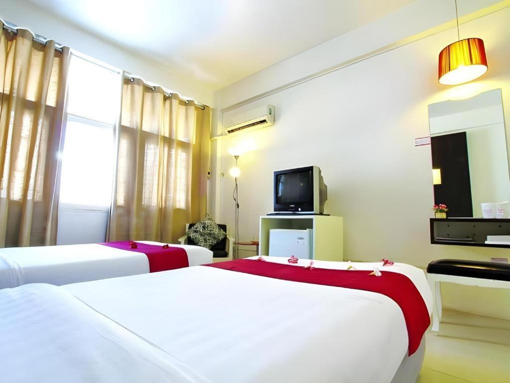 The Ratchathani Hotel Ubon Ratchathani Extérieur photo