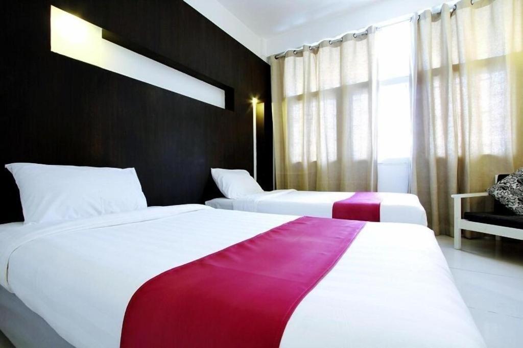 The Ratchathani Hotel Ubon Ratchathani Extérieur photo