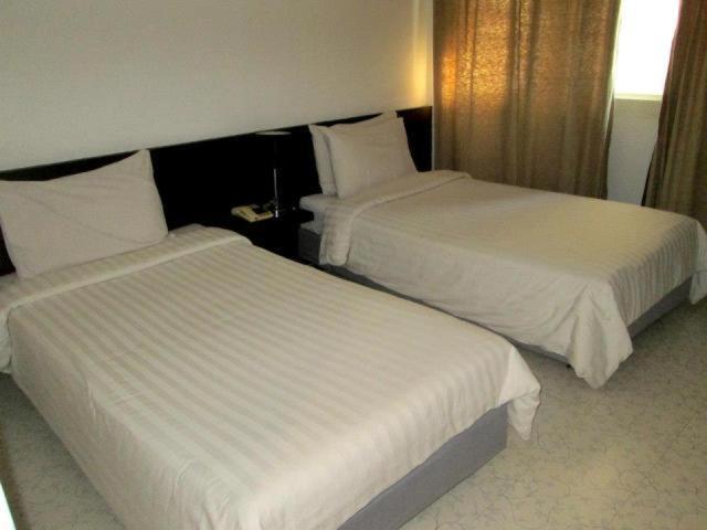 The Ratchathani Hotel Ubon Ratchathani Extérieur photo